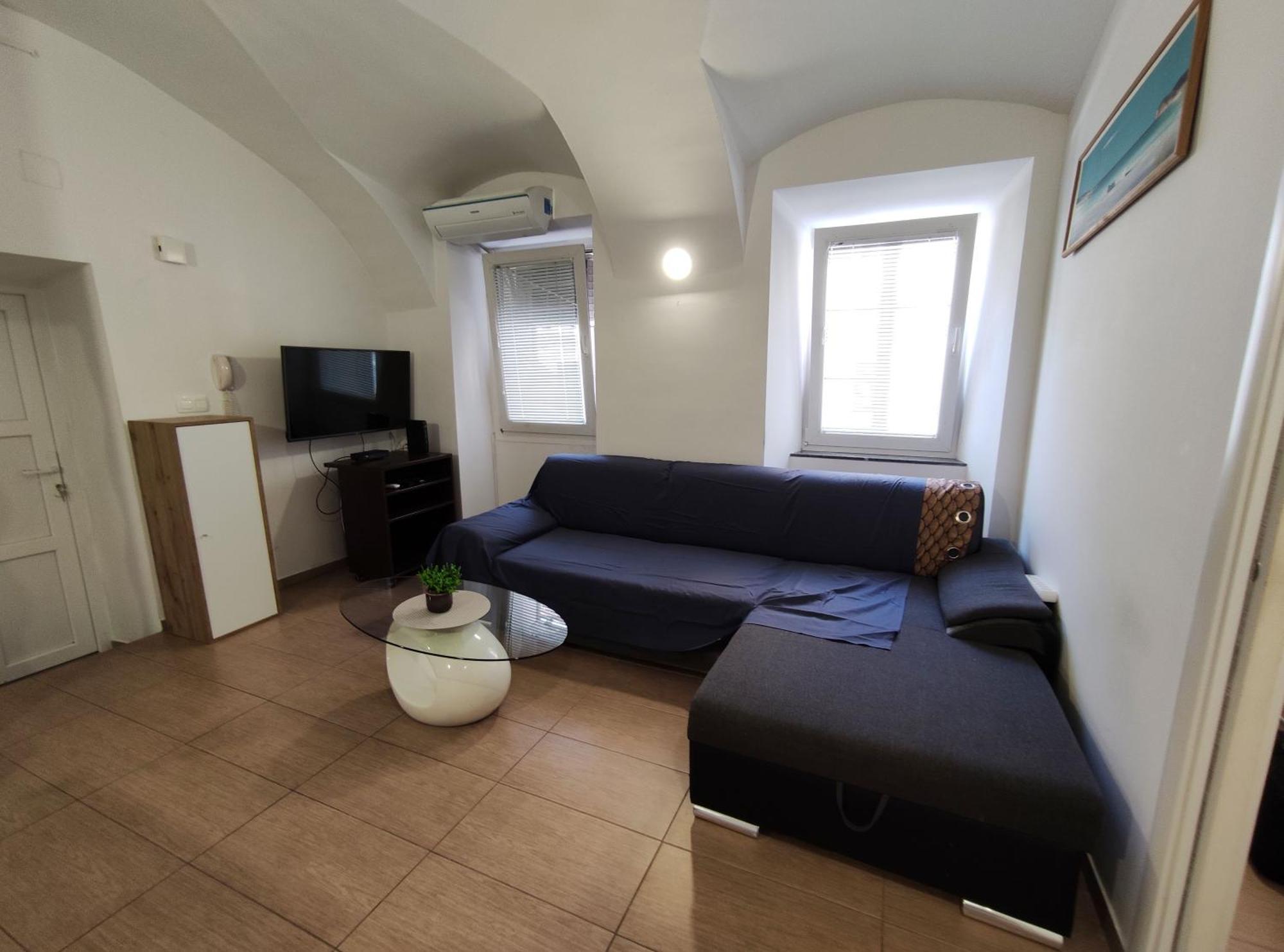 Studio Apartment Sisters 3-4 Ljubljana Buitenkant foto